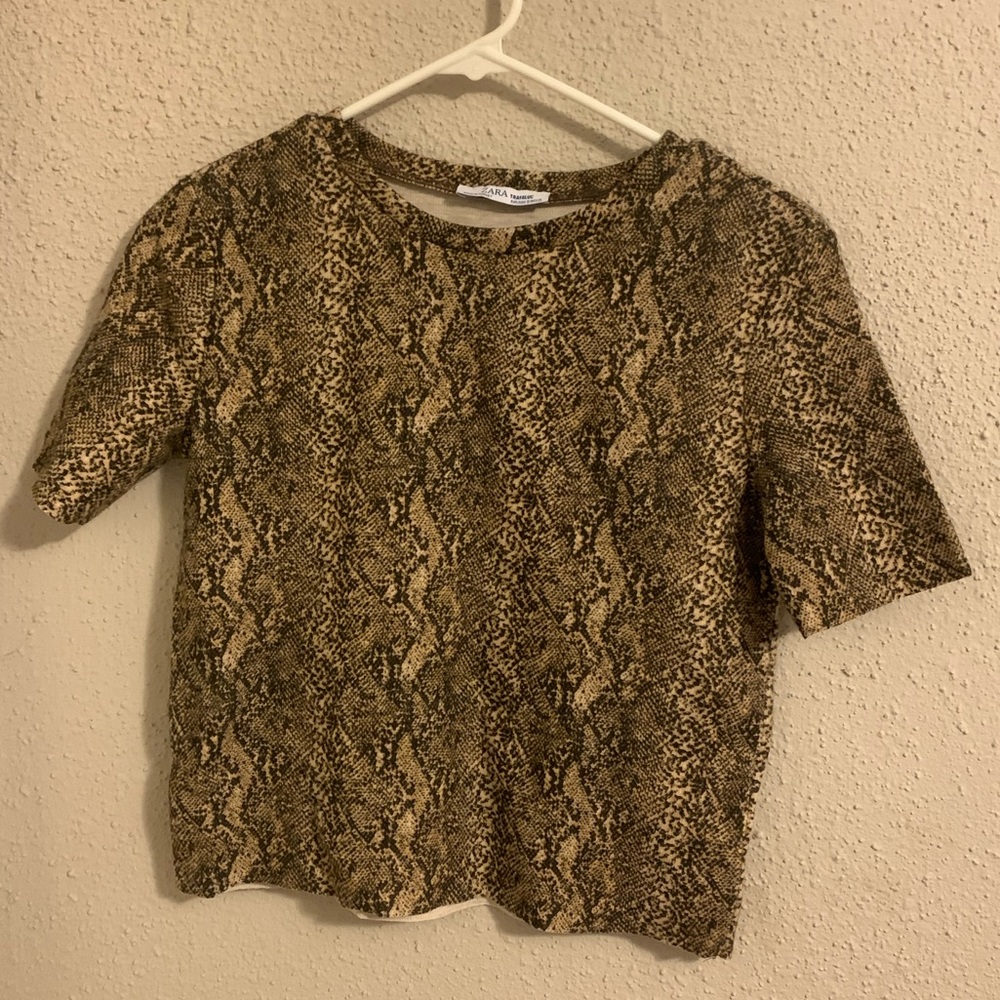 Zara Snake Skin Cropped Tshirt